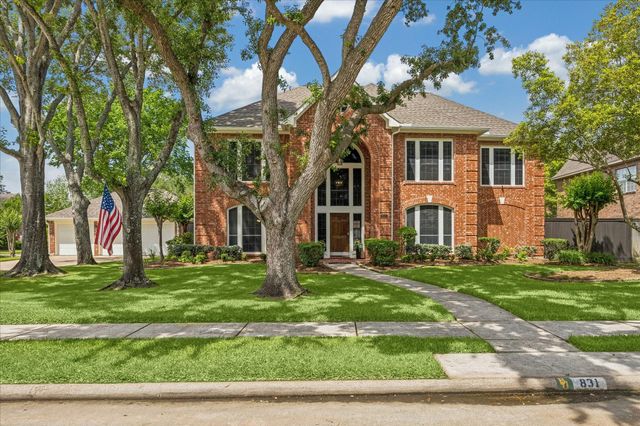831 Live Oak Lane, Seabrook, TX 77586
