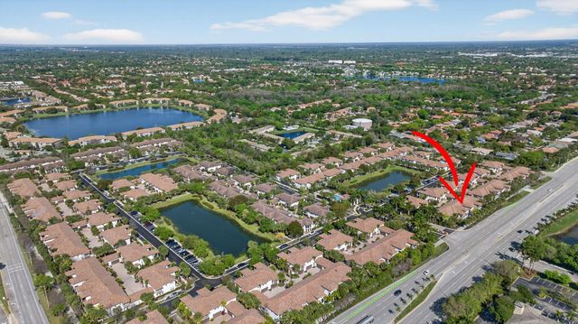 4718 Monarch Way, Coconut Creek, FL 33073