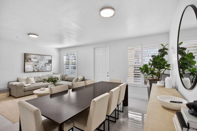 4718 Monarch Way, Coconut Creek, FL 33073