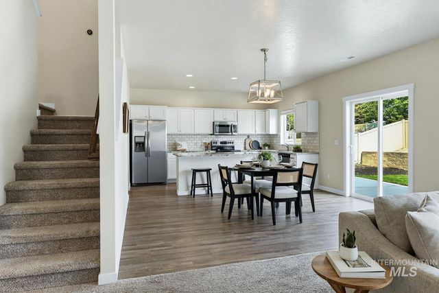 3794 W Peak Cloud Ct, Meridian, ID 83642