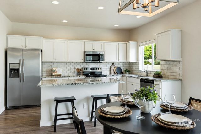 3794 W Peak Cloud Ct, Meridian, ID 83642