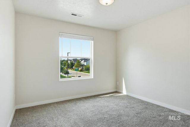 3794 W Peak Cloud Ct, Meridian, ID 83642
