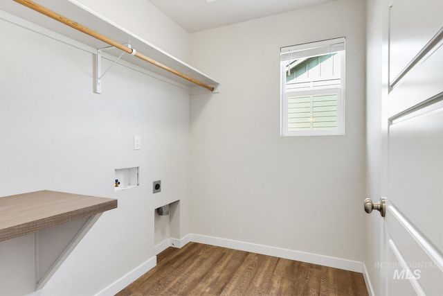 3794 W Peak Cloud Ct, Meridian, ID 83642