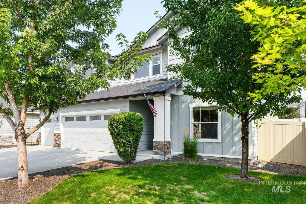 3794 W Peak Cloud Ct, Meridian, ID 83642 photo 3