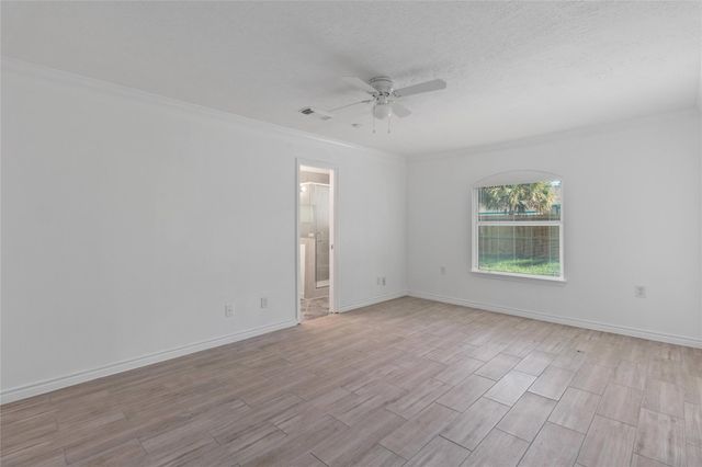 500 Shirleen Drive, Pasadena, TX 77586