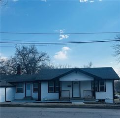 3247 Brown Avenue, Kansas City, KS 66104