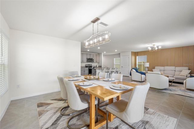 37247 KINGS CROWN DRIVE, Zephyrhills, FL 33541