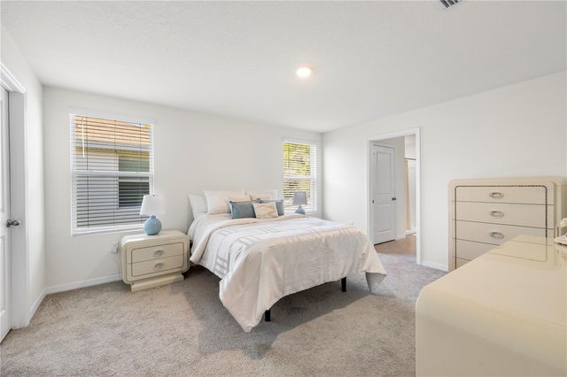 37247 KINGS CROWN DRIVE, Zephyrhills, FL 33541