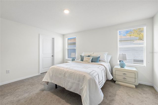 37247 KINGS CROWN DRIVE, Zephyrhills, FL 33541