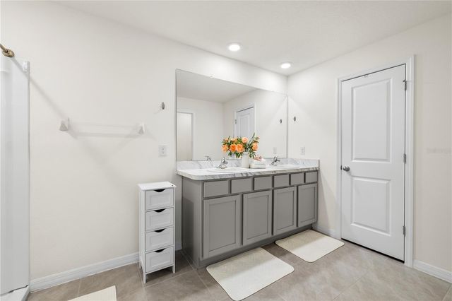 37247 KINGS CROWN DRIVE, Zephyrhills, FL 33541