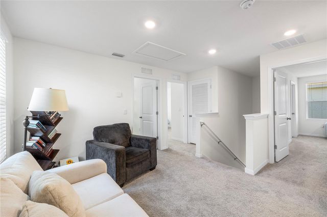 37247 KINGS CROWN DRIVE, Zephyrhills, FL 33541