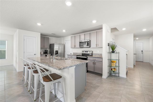 37247 KINGS CROWN DRIVE, Zephyrhills, FL 33541