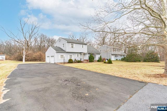229 Edwards Road, Morris Township, NJ 07054