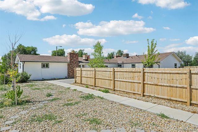10690 10680 Dover Street, Broomfield, CO 80021