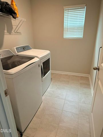 641 Sage Oak Ln, Holly Springs, Nc, Holly Springs, NC 27540