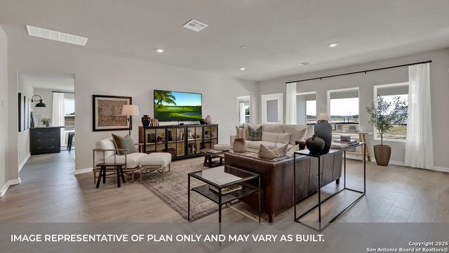 410 KOLBO CROSSING COVE, Lockhart, TX 78644