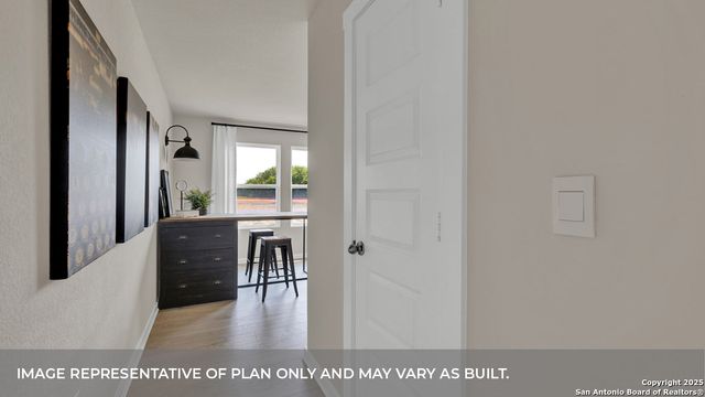 410 KOLBO CROSSING COVE, Lockhart, TX 78644