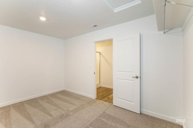 1918 E Springloyd St, Meridian, ID 83642