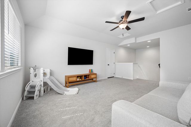 124 Peach Flat CT, Liberty Hill, TX 78642
