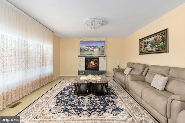9929 BOX OAK CT, Fredericksburg, VA 22407