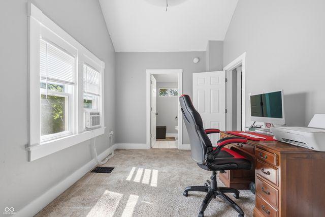 247 N Oakland Avenue, Indianapolis, IN 46201