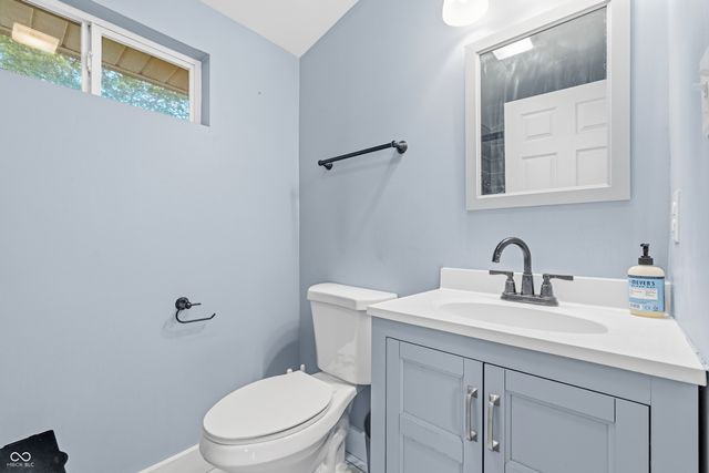247 N Oakland Avenue, Indianapolis, IN 46201