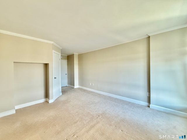 44 Strawberry Hill Avenue 11E, Stamford, CT 06902