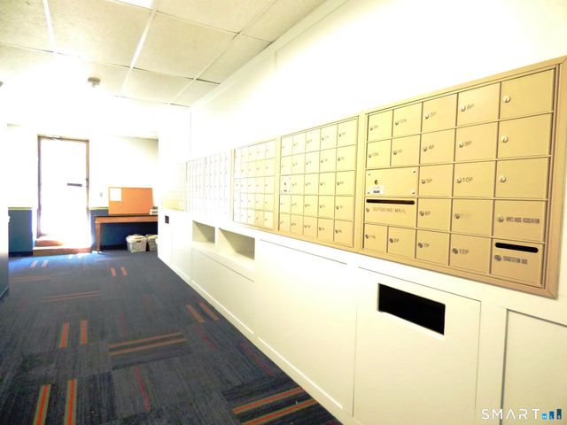44 Strawberry Hill Avenue 11E, Stamford, CT 06902