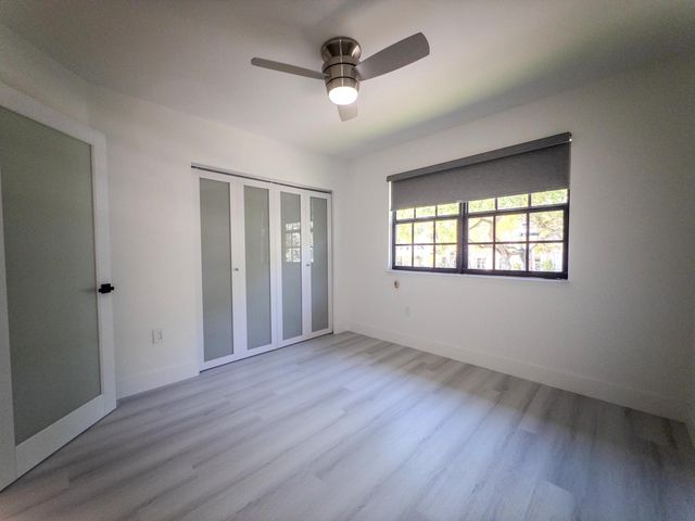 576 Westree Lane, Plantation, FL 33324