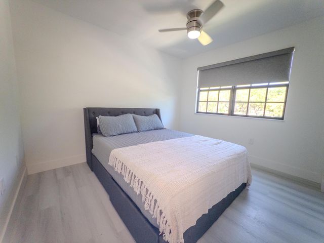 576 Westree Lane, Plantation, FL 33324