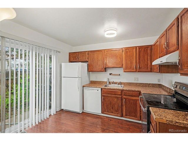 17643 E Loyola Dr B, Aurora, CO 80013