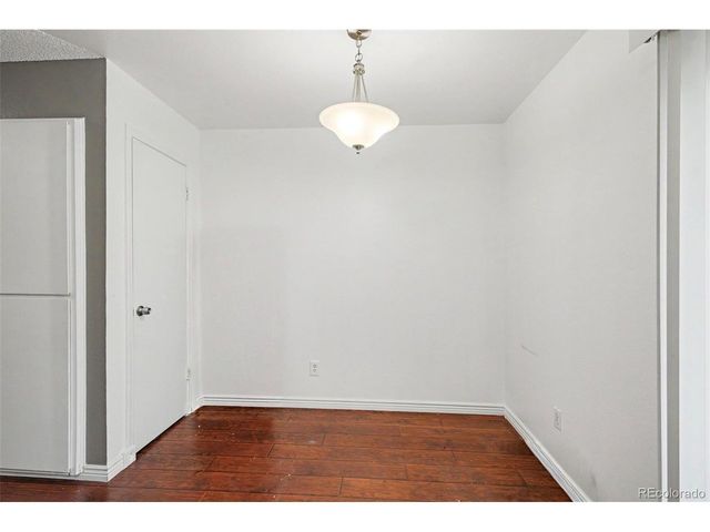 17643 E Loyola Dr B, Aurora, CO 80013