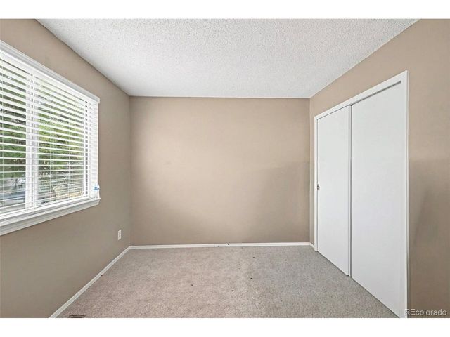 17643 E Loyola Dr B, Aurora, CO 80013