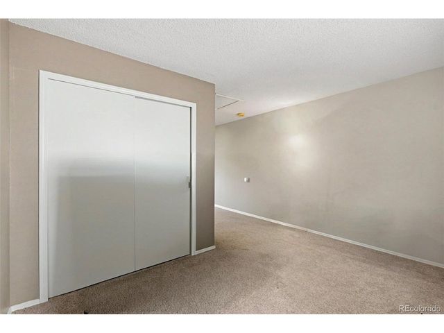 17643 E Loyola Dr B, Aurora, CO 80013