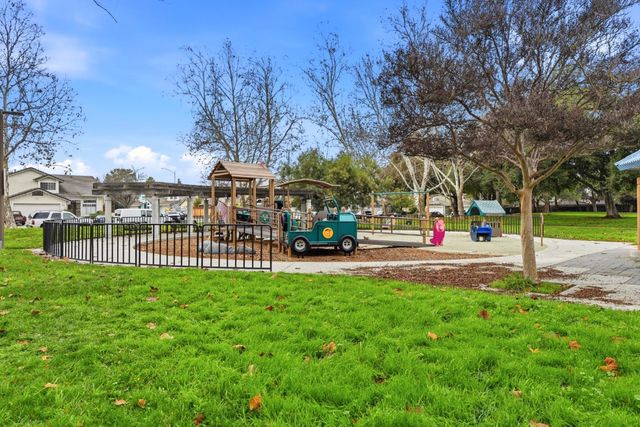 230 Coy Drive 3, San Jose, CA 95123