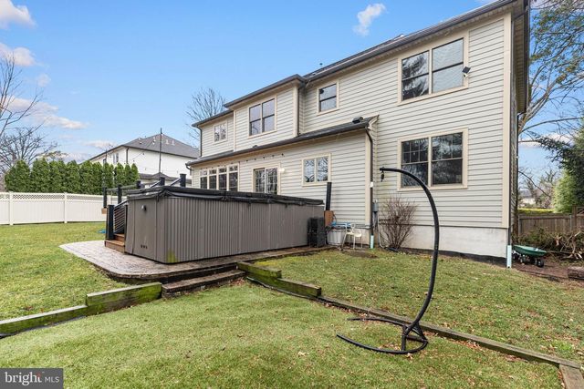 9 HARRIET DR, Princeton, NJ 08540