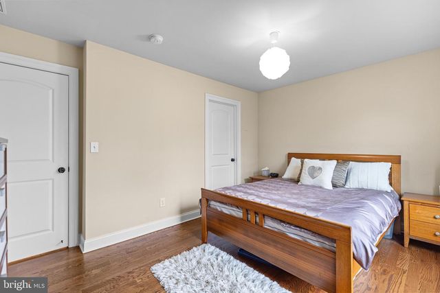 9 HARRIET DR, Princeton, NJ 08540