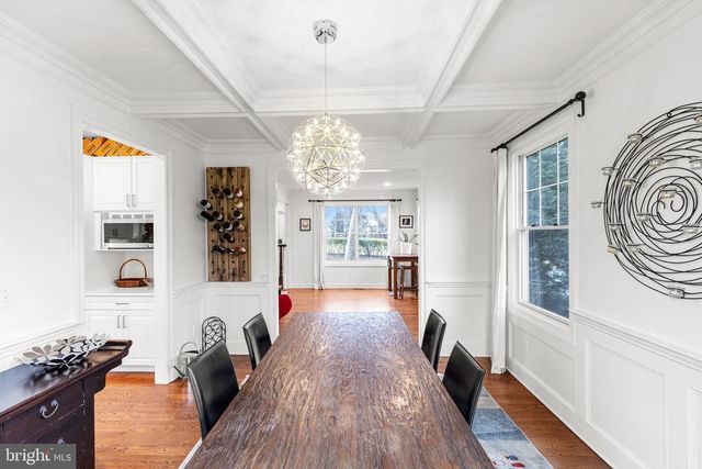9 HARRIET DR, Princeton, NJ 08540