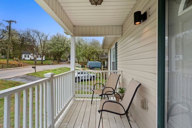 1027 College Ave, Nashville, TN 37209