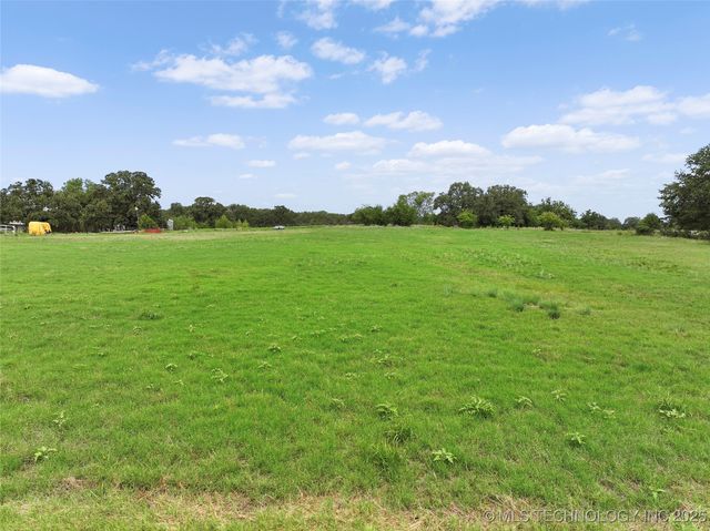 McClain Road, Ardmore, OK 73401