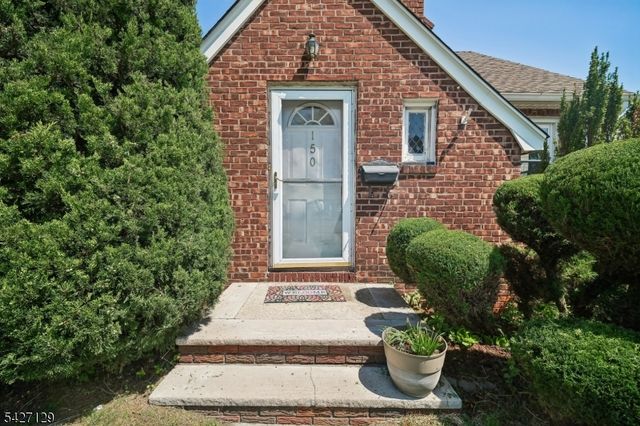 150 Randolph Ave, Clifton City, NJ 07011