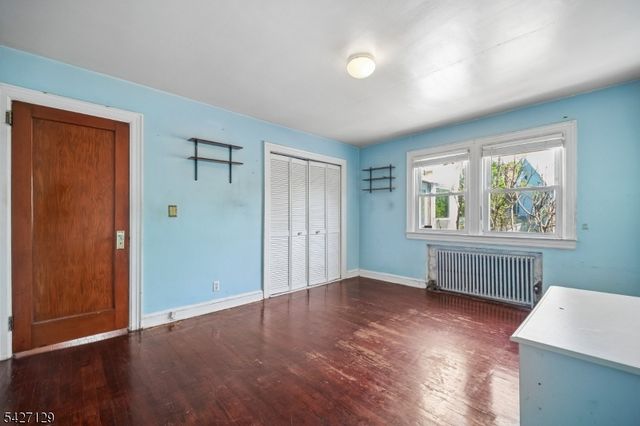 150 Randolph Ave, Clifton City, NJ 07011