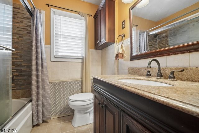 150 Randolph Ave, Clifton City, NJ 07011