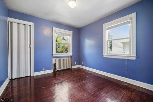 150 Randolph Ave, Clifton City, NJ 07011