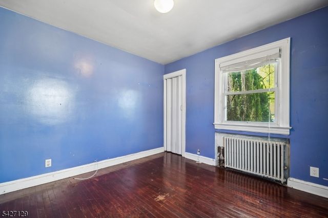 150 Randolph Ave, Clifton City, NJ 07011