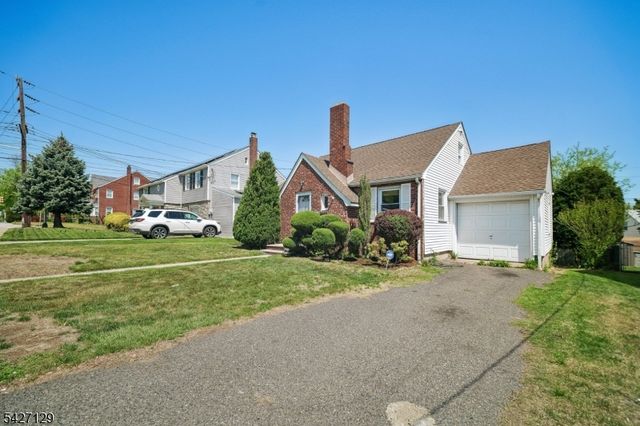 150 Randolph Ave, Clifton City, NJ 07011
