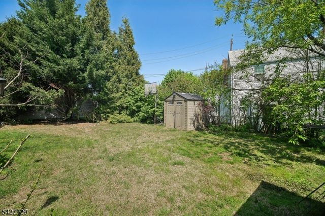 150 Randolph Ave, Clifton City, NJ 07011