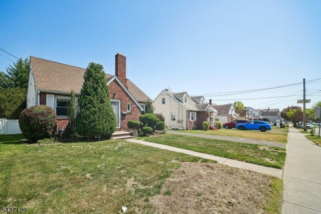 150 Randolph Ave, Clifton City, NJ 07011