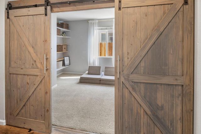 1872 Ivycrest Way, Sacramento, CA 95835