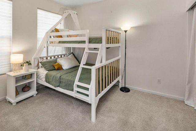 1872 Ivycrest Way, Sacramento, CA 95835